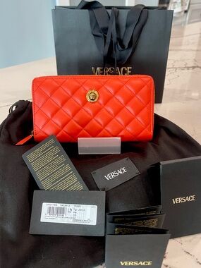 Versace Leather Quilted ZipAround Wallet Coral/Gold Medusa NWT/DustBag/Gift Bag